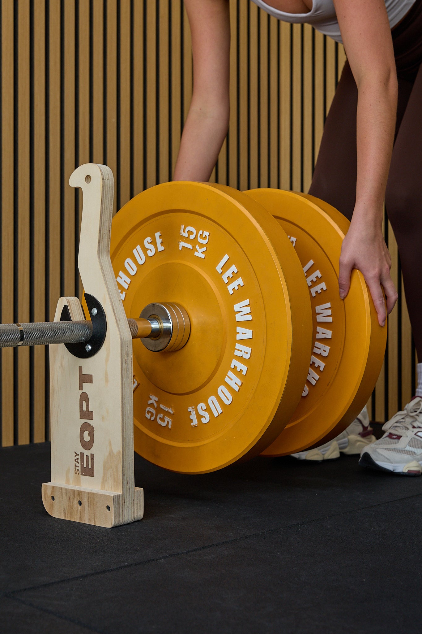 stayEQPT Wooden Barbell Jack