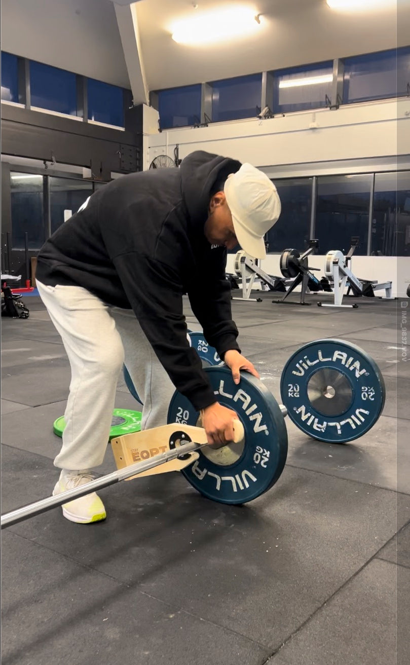 stayEQPT Wooden Barbell Jack